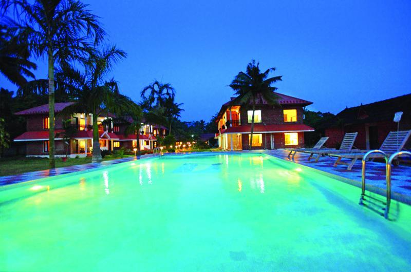 Leisure Vacations Gold Field Lake Resort, Kumarakom Exterior foto