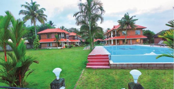 Leisure Vacations Gold Field Lake Resort, Kumarakom Exterior foto